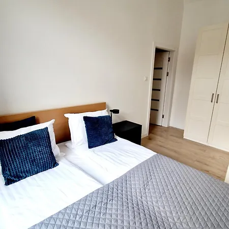 アパート Slowackiego Mtp Self Check-in